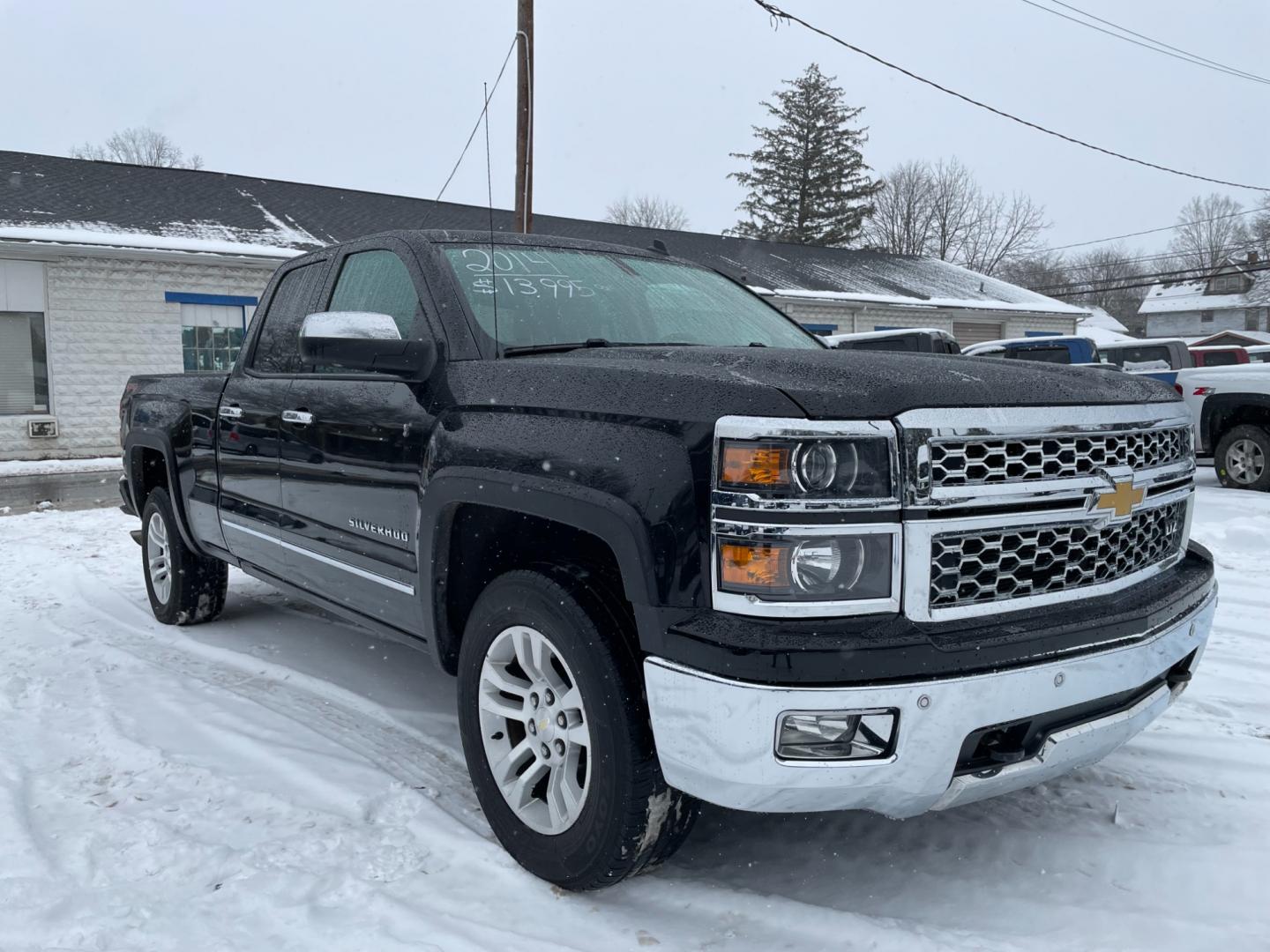 2014 black Chevrolet Silverado 1500 1LZ Double Cab 4WD (1GCVKSEC8EZ) with an 5.3L V8 OHV 16V engine, 6-Speed Automatic transmission, located at 101 N. Main Street, Muncy, PA, 17756, (570) 546-5462, 41.207691, -76.785942 - Photo#0